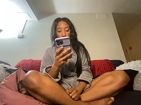 Iceblanca online show from 11-22-25, 09:57