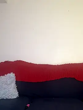 Iceblanca online show from 11-09-25, 05:28