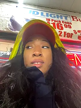 Iceblanca online show from 10-14-25, 07:31