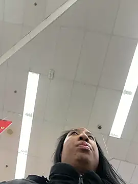 Iceblanca online show from 02-25-26, 05:24