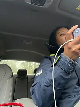 Iceblanca online show from 04-05-26, 06:58