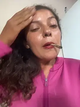 -Marivalda- online show from 04-13-26, 04:11