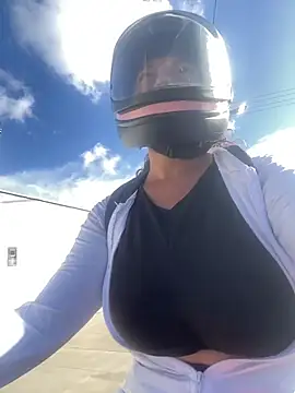 -Marivalda- online show from 04-10-26, 06:26