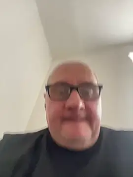 Snapshot of vanjbi45 chatting on 02-08-25, 11:55 vanjbi45 online show from 02-08-25, 11:55