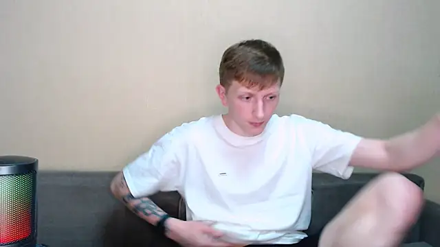 juliaanddima online show from 02-10-26, 11:37