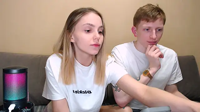 juliaanddima online show from 04-03-26, 10:38