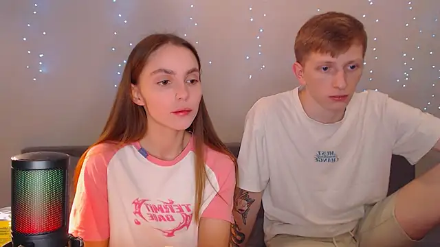juliaanddima online show from 03-15-25, 09:49