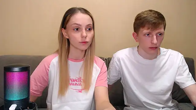 juliaanddima online show from 02-22-26, 12:24