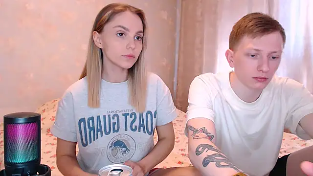 juliaanddima online show from 05-06-26, 07:56