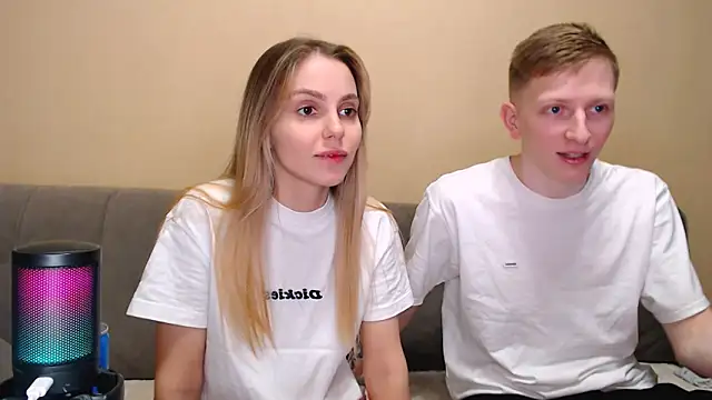 juliaanddima online show from 03-04-26, 11:01