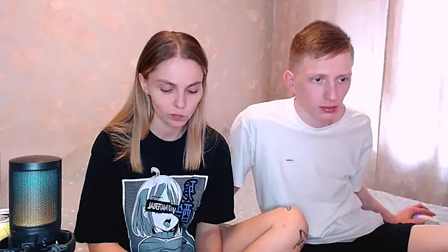 juliaanddima online show from 06-10-26, 08:04