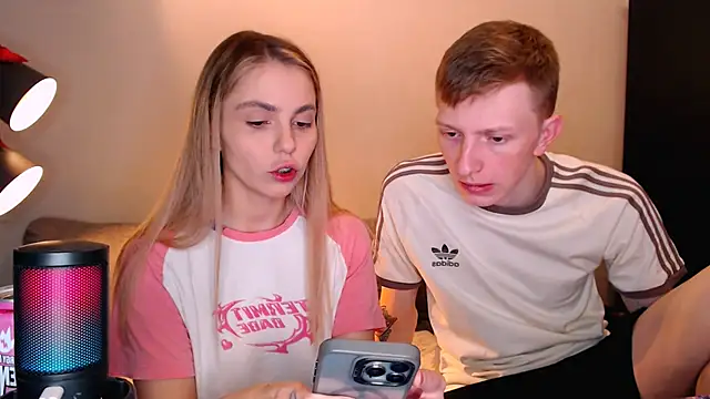 juliaanddima online show from 11-07-25, 09:52