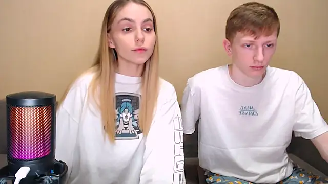 juliaanddima online show from 02-05-26, 09:27