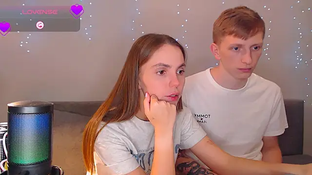 juliaanddima online show from 03-02-25, 12:42