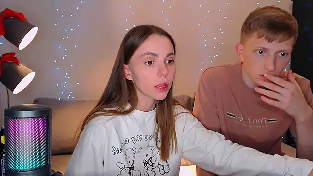 juliaanddima online show from 02-14-25, 01:02