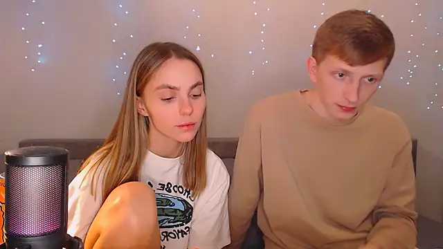 juliaanddima online show from 03-21-25, 12:29