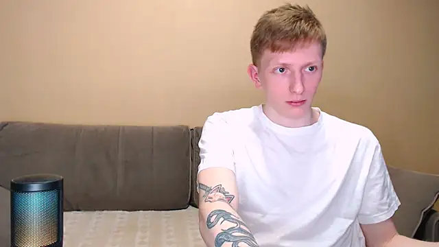 juliaanddima online show from 03-30-26, 07:21