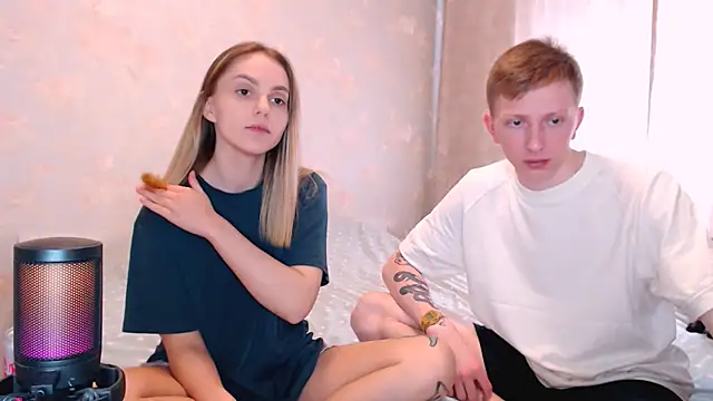 juliaanddima online show from 05-22-26, 07:17