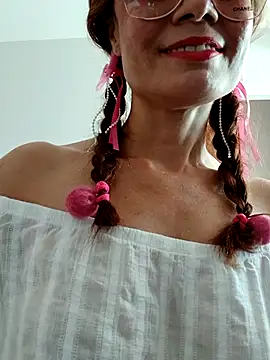 Meganlola online show from 09-15-25, 01:55