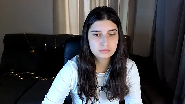 Linda EX online show from 03-15-26, 06:09