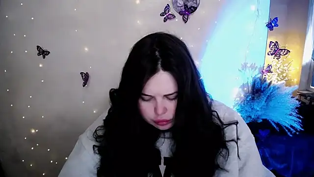 Snapshot of Emily_Mo chatting on 02-05-26, 07:15 Emily Mo online show from 02-05-26, 07:15