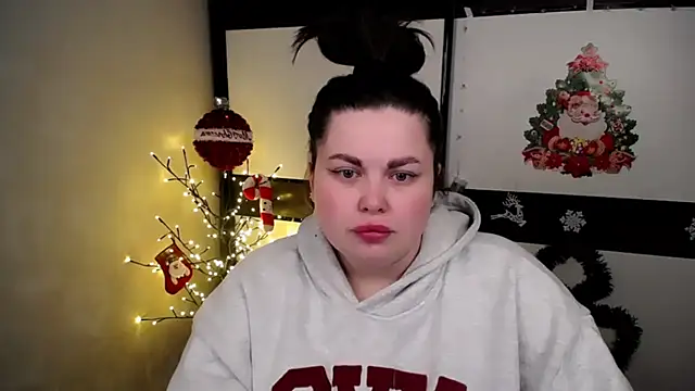 Emily Mo online show from 12-02-25, 06:48