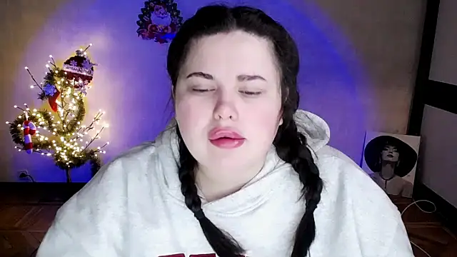 Emily Mo online show from 01-15-26, 06:28