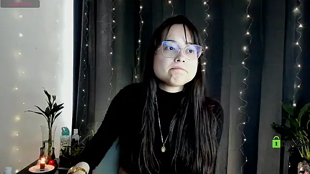 Snapshot of shantalc3rezo chatting on 03-11-25, 07:58 shantalc3rezo online show from 03-11-25, 07:58