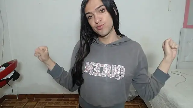 Snapshot of sweet1Girl chatting on 07-22-26, 12:07 sweet1Girl online show from 07-22-26, 12:07
