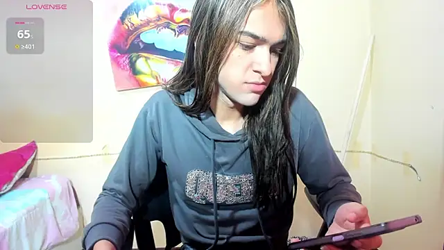 Snapshot of sweet1Girl chatting on 03-12-25, 12:04 sweet1Girl online show from 03-12-25, 12:04