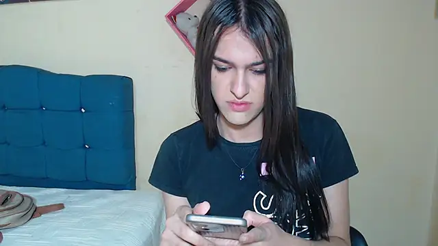 sweet1Girl online show from 12-14-25, 12:06