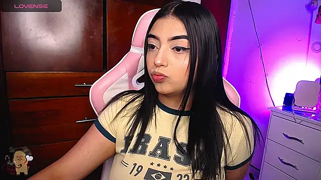 eva six online show from 12-30-24, 11:06