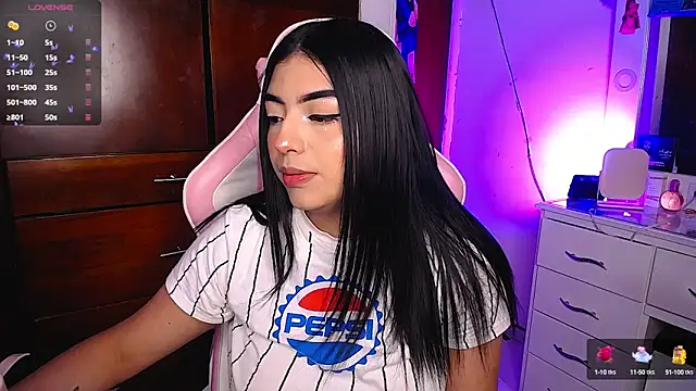 eva six online show from 03-13-25, 03:44