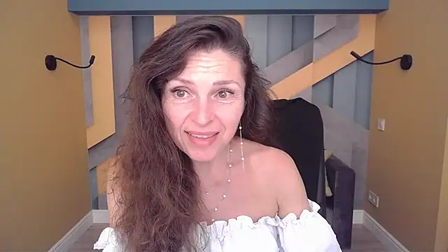 EllaLong online show from 06-16-26, 11:32
