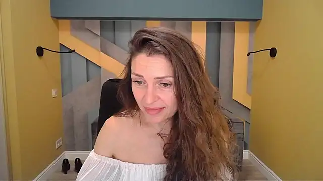 EllaLong online show from 01-14-25, 03:47