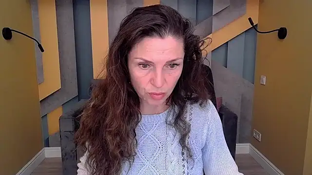 EllaLong online show from 10-29-25, 12:26