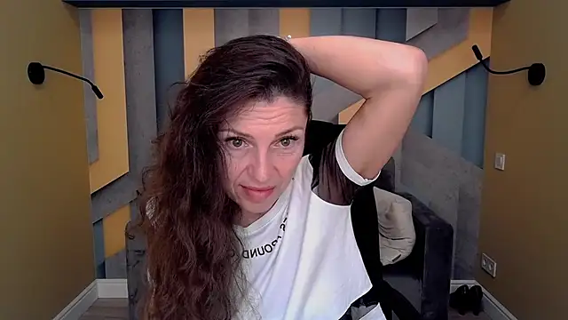 EllaLong online show from 09-10-25, 11:31