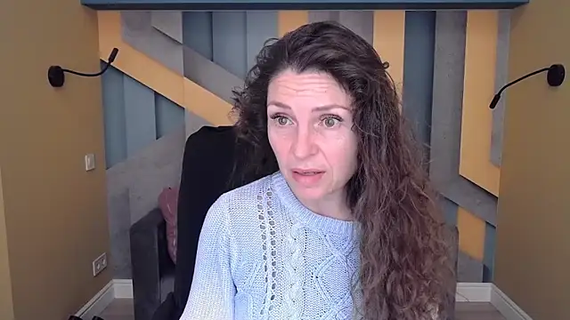 EllaLong online show from 10-25-25, 11:31