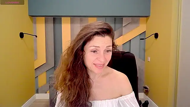 EllaLong online show from 02-19-25, 12:33