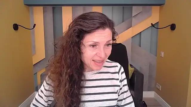 EllaLong online show from 04-14-26, 11:26