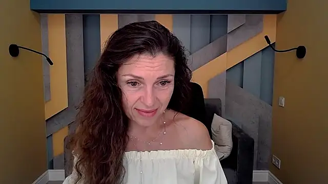 EllaLong online show from 09-09-25, 11:30