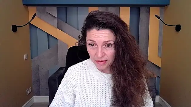 EllaLong online show from 11-12-25, 12:31