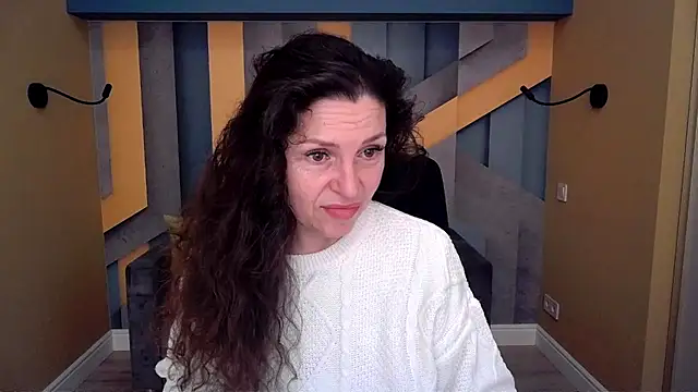 EllaLong online show from 03-01-26, 12:27