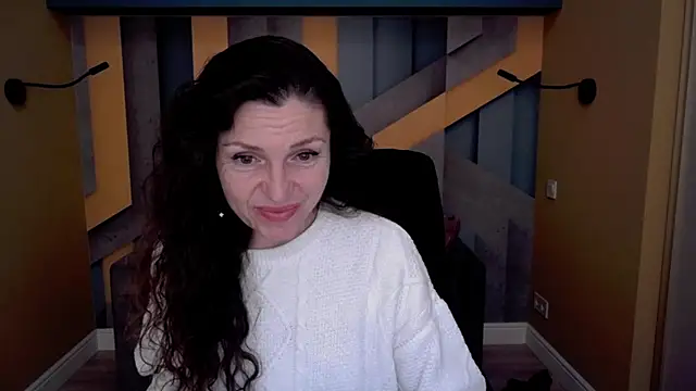 EllaLong online show from 01-06-26, 12:31