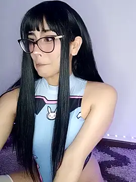 Cinamon tits online show from 09-18-25, 04:48