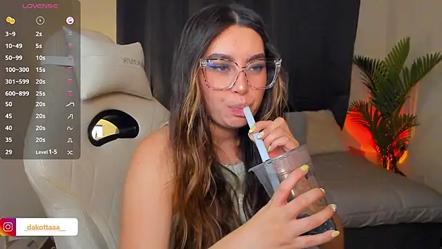 dakottaa  online show from 03-16-26, 11:40