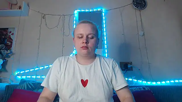 Karolina love  online show from 01-10-25, 11:29