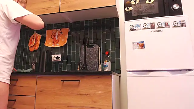 Karolina love  online show from 02-22-26, 02:14