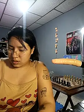 Snapshot of DanelyLopez chatting on 04-29-26, 02:49 DanelyLopez online show from 04-29-26, 02:49
