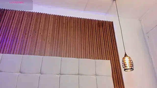 Saravy Blandon online show from 04-07-26, 10:39